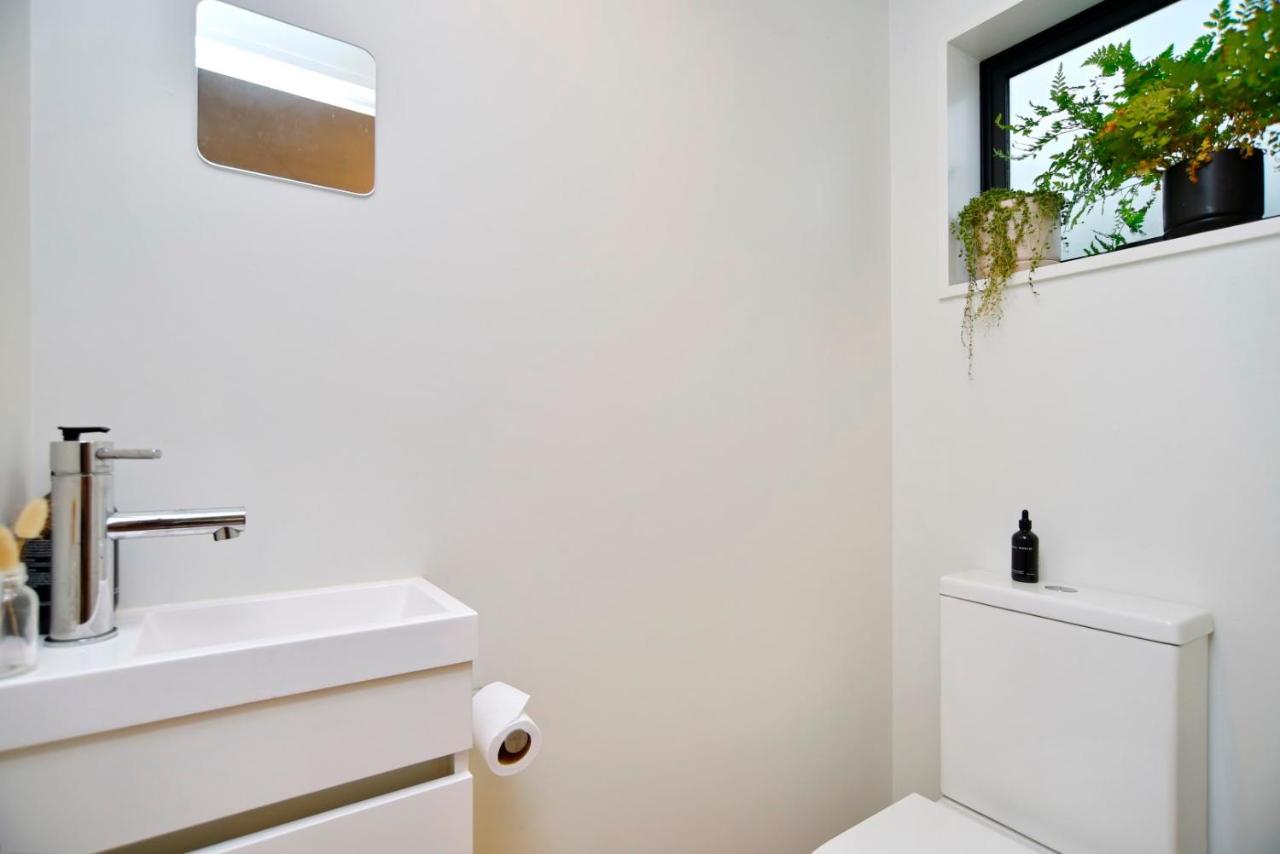 Urban Escape Addington Townhouse Walk To Stadium & Cafes Christchurch Dış mekan fotoğraf